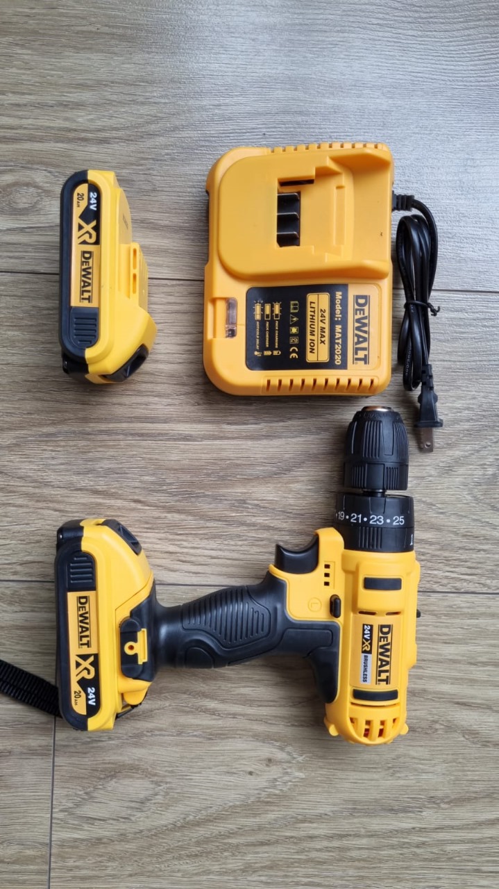 TALADRO 24 VOLTIOS DEWALT 24DWNV 3/8